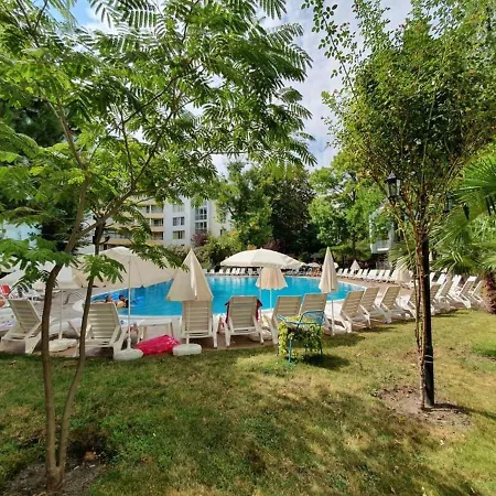 Remarkable Yassen 1-Bed Apartment